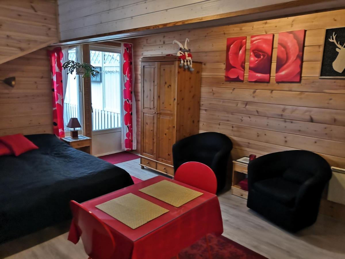 Hostel Mansikka Taipalsaari Екстериор снимка