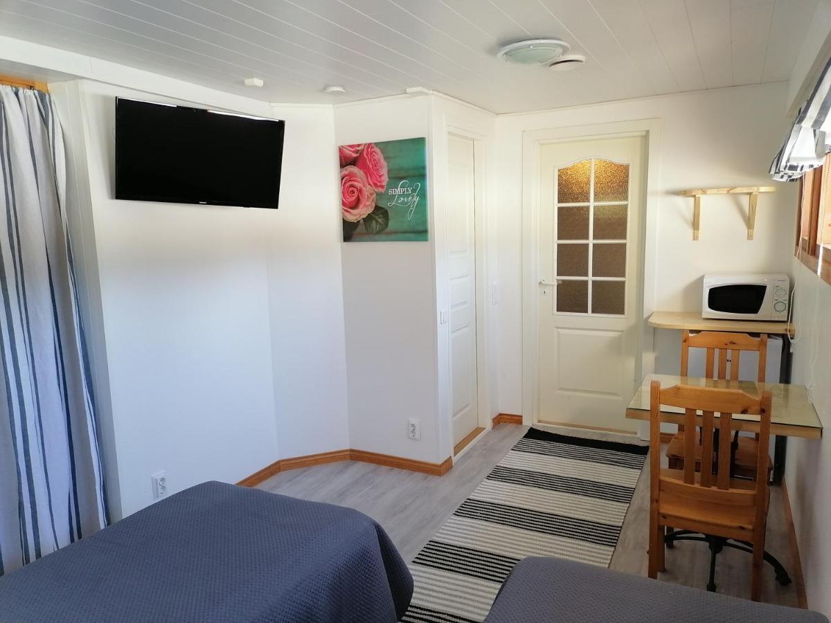 Hostel Mansikka Taipalsaari Екстериор снимка