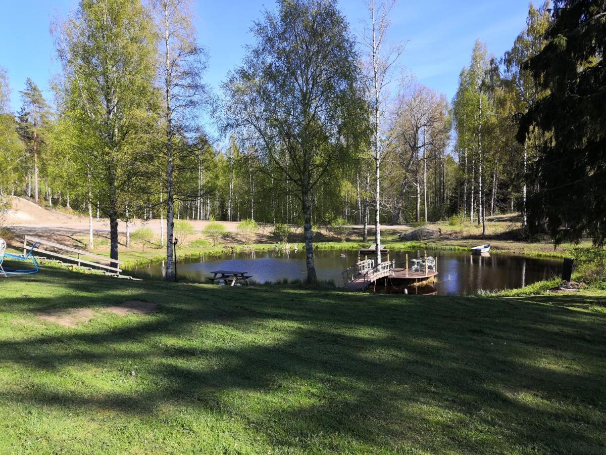 Hostel Mansikka Taipalsaari Екстериор снимка